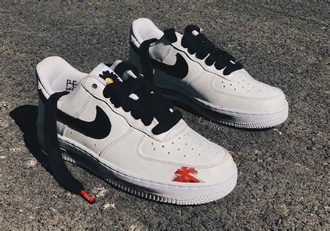 nike jongen facebook|Apologies basketball, but Nike's new Air Force 1 was made for .